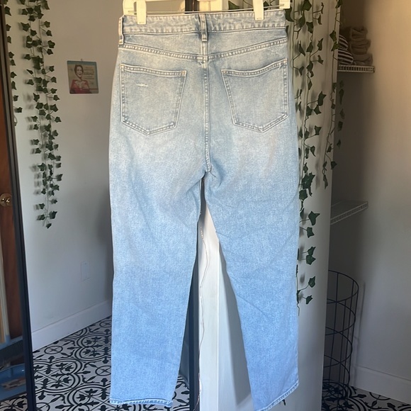 Pacsun Mom Jeans. - Picture 4 of 5